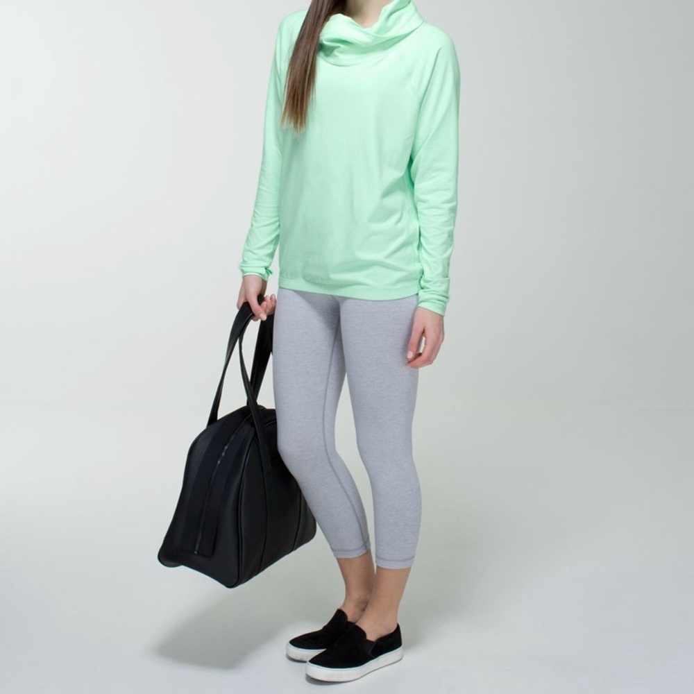 Lululemon Healthy Heart Pullover,
Fresh Teal